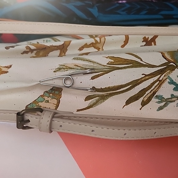 Brown Crossbody Bag with Cream Sherpa Pouch And Bom Bom Keychain Set Of 3 - Picture 17 of 17